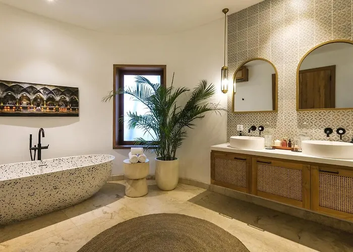 Ahura 5br Oceanview In Bingin Villa