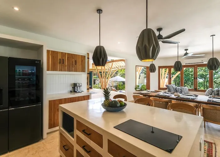 Ahura 5br Oceanview In Bingin Villa Uluwatu (Bali)