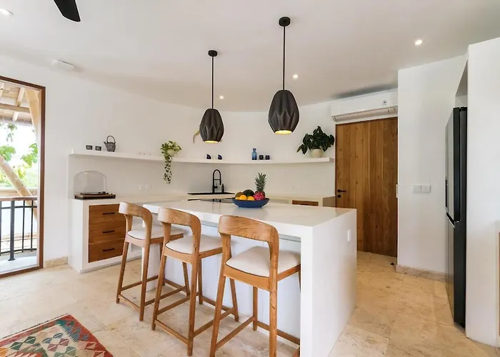 Ahura 5br Oceanview In Bingin *
