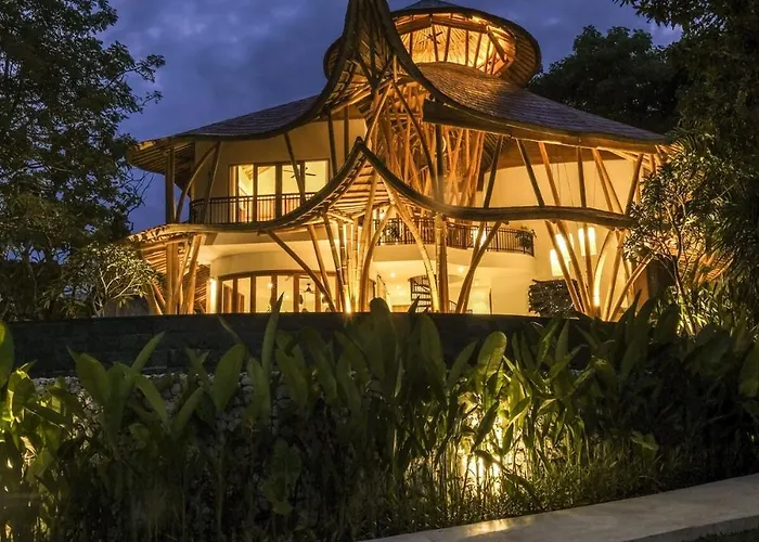 Ahura 5br Oceanview In Bingin *